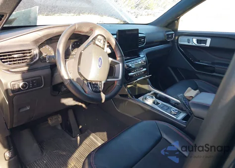 2023 Ford Explorer St-Line z USA, uszkodzony, nr VIN 1FMSK8KH5PGB13380